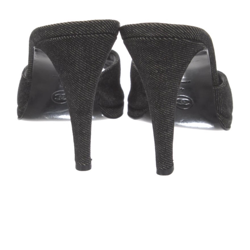 Vintage Chanel denim mules - Picture 2 of 4